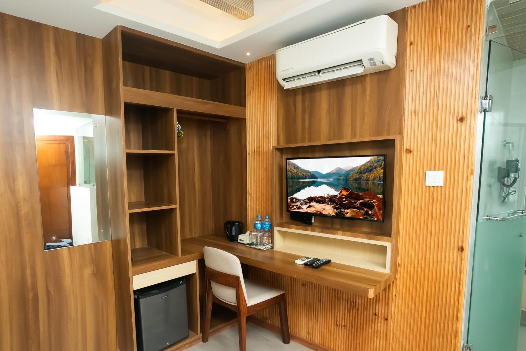 Hotel Maya Boutique & Apartment カトマンズ エクステリア 写真